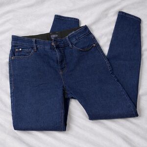 Women’s Curve Appeal Blue Jeans